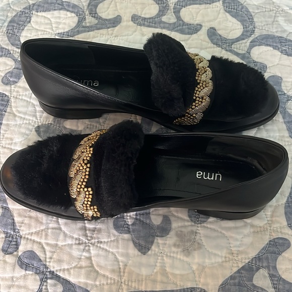 Uma loafers fur toe, size 7 - Picture 2 of 9